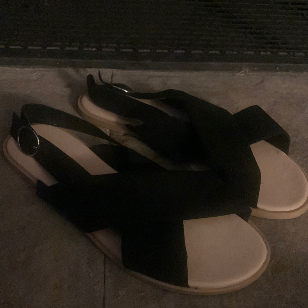 Suede Thick Strapped Sandals